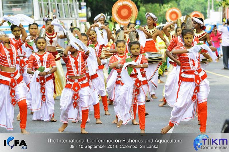 40.jpg - Sep 8-12, 2014 街頭遊行 (斯里蘭卡，可倫坡) [Parade, Colombo, Sri Lanka]-137